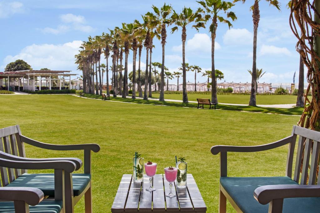 Lara Barut Collection-Ultra All Inclusive