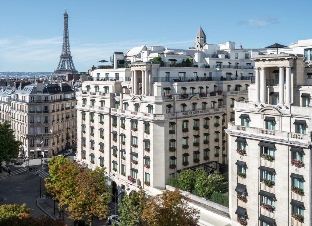Four Seasons Hotel George V Paris