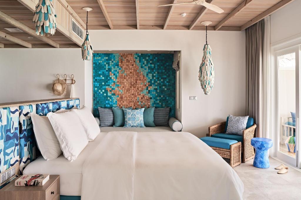 Finolhu, A Seaside Collection Resort, a Member of Design Hotels