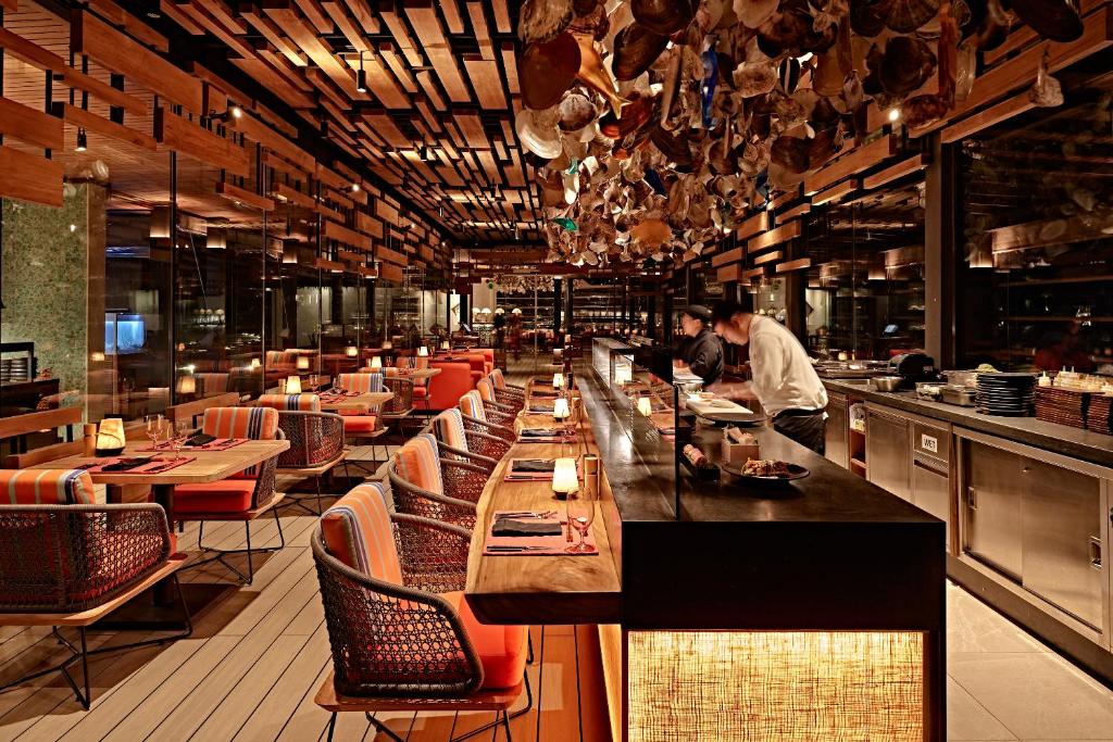 Finolhu, A Seaside Collection Resort, a Member of Design Hotels