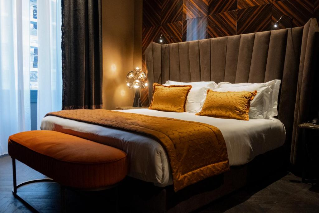 U-Visionary Roma Hotel