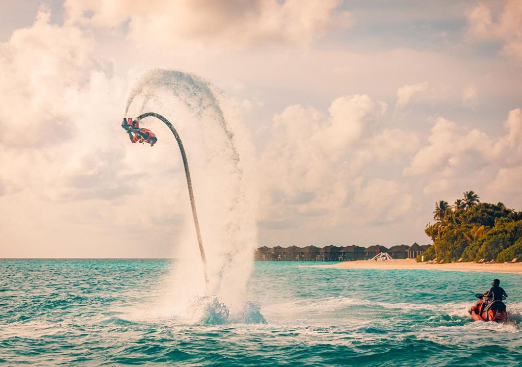 Sun Siyam Iru Fushi with Free Transfer