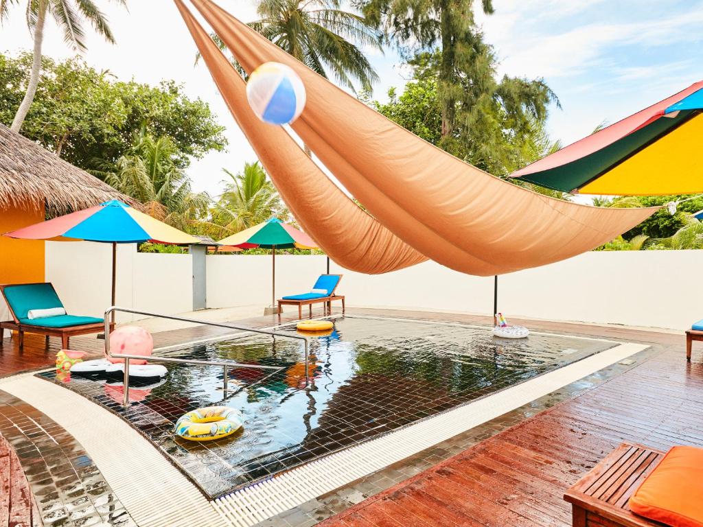 Sun Siyam Iru Fushi with Free Transfer