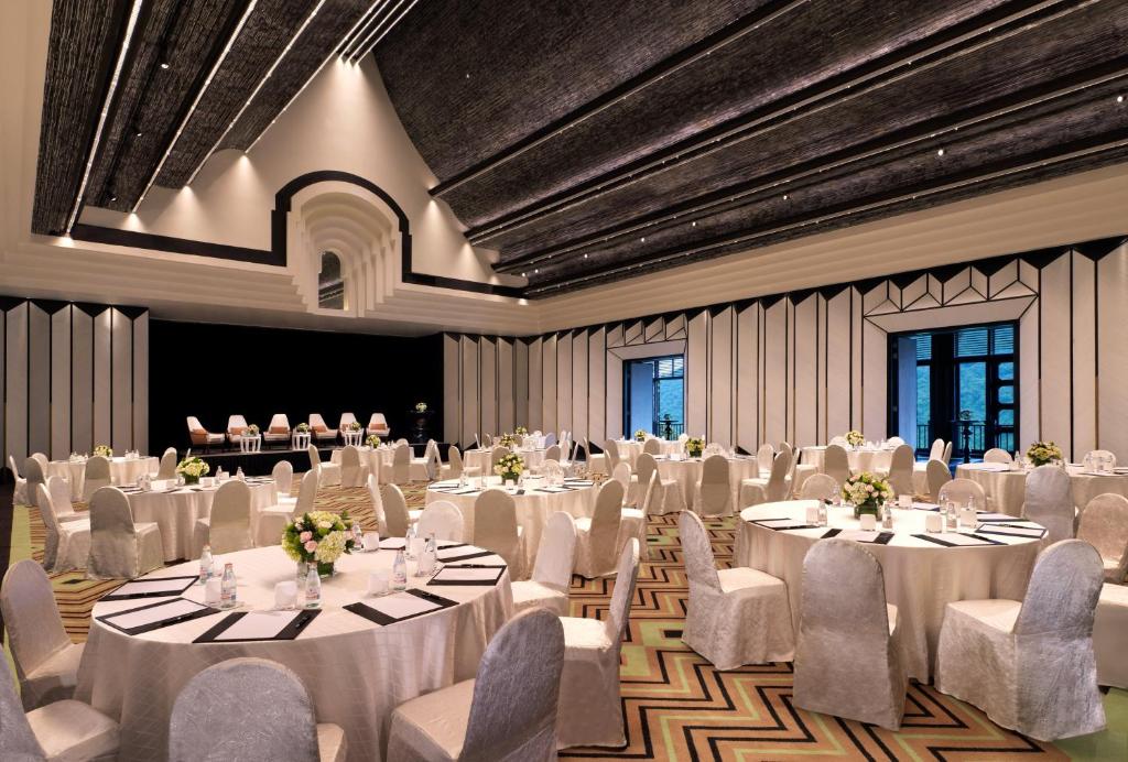 InterContinental Danang Sun Peninsula Resort by IHG