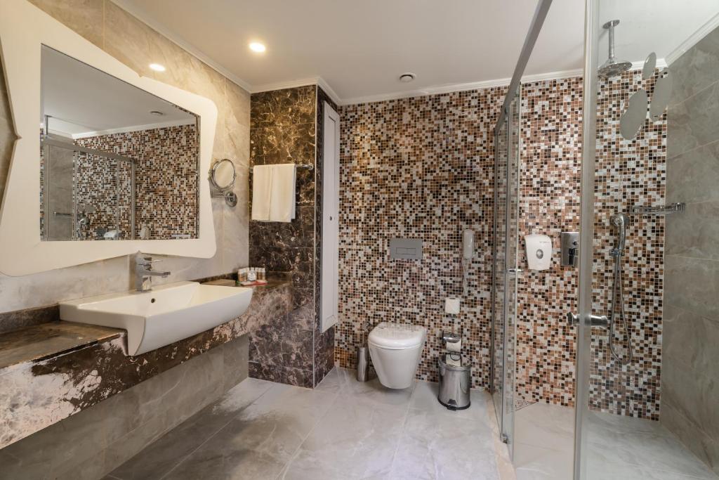 Crystal Sunset Pearl Collection — Ultimate All Inclusive