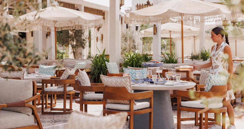 Jumeirah Beach Hotel Dubai