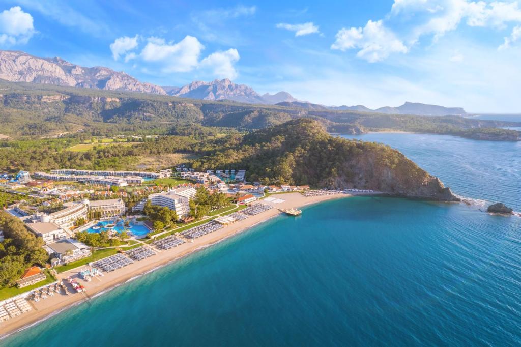 Rixos Premium Tekirova — The Land of Legends Access