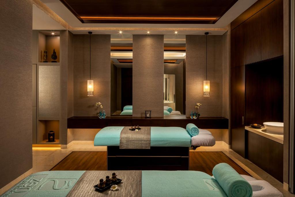 Saadiyat Rotana Resort and Villas