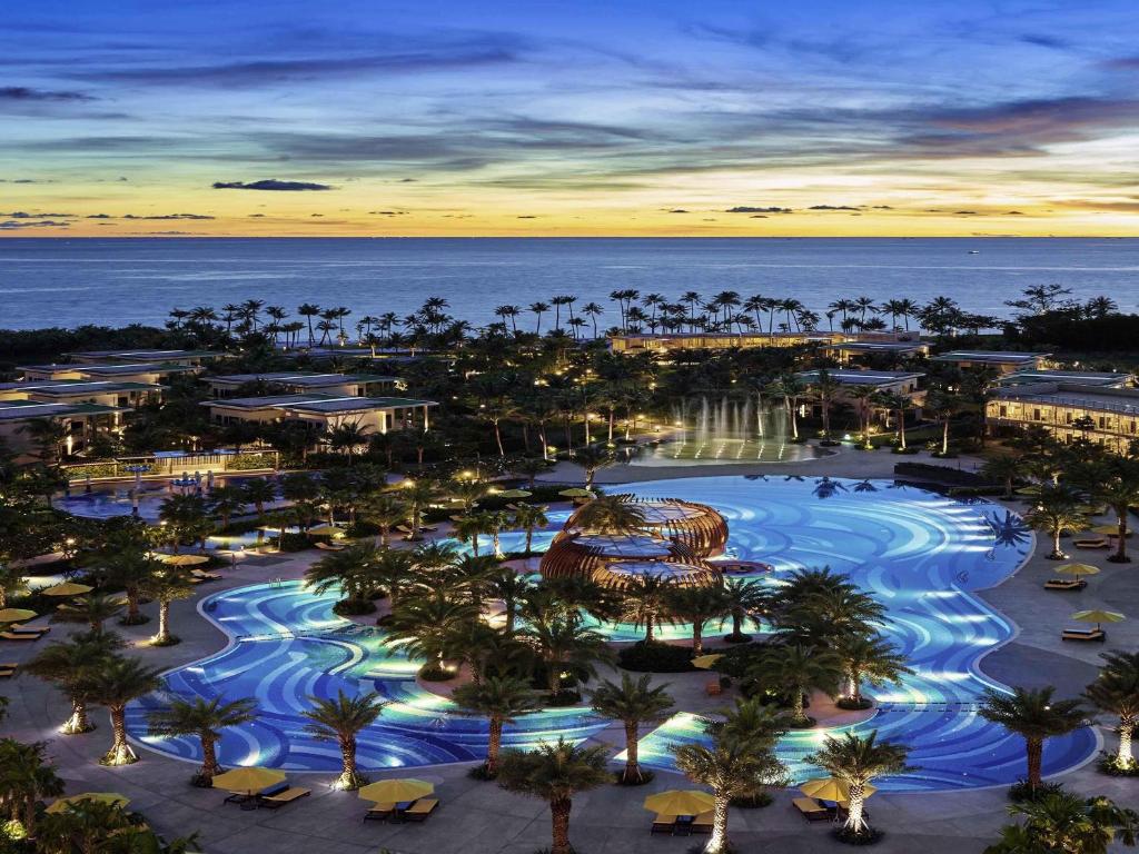 Pullman Phu Quoc Beach Resort