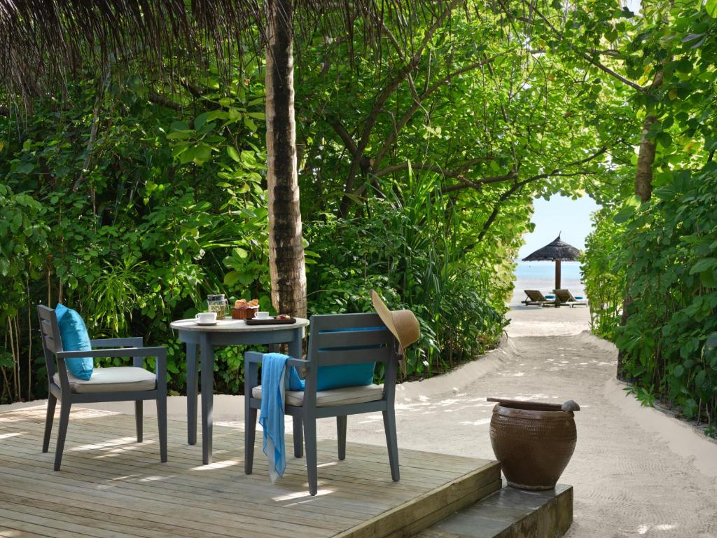 Anantara Dhigu Maldives Resort