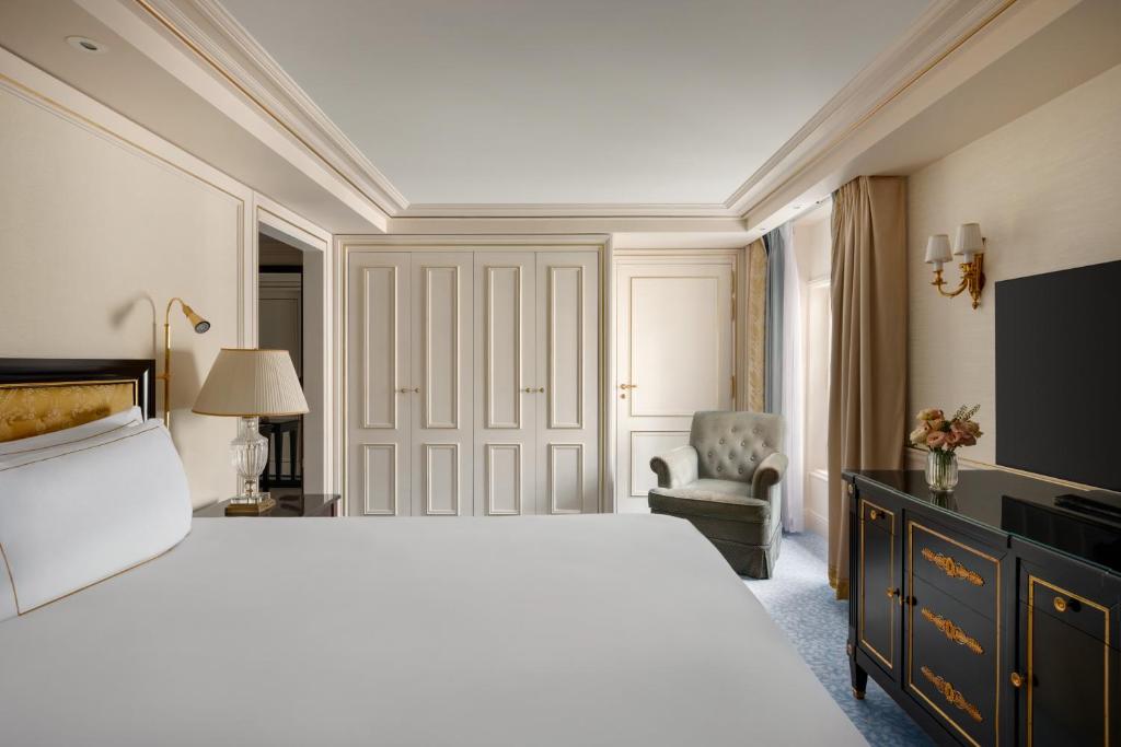Shangri-La Paris