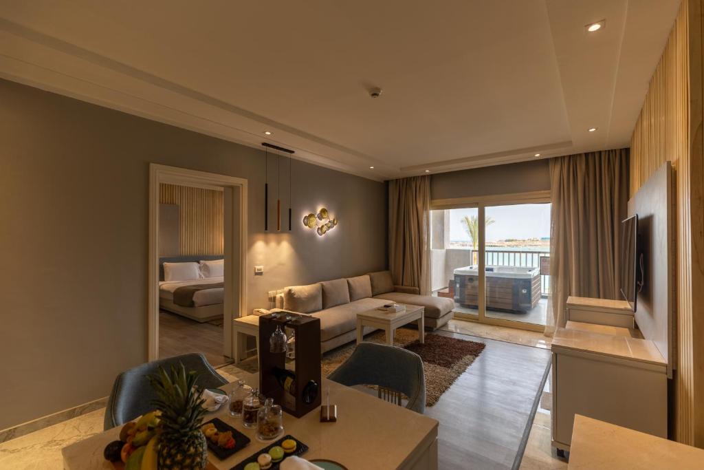 Sunrise Crystal Bay Resort -Grand Select