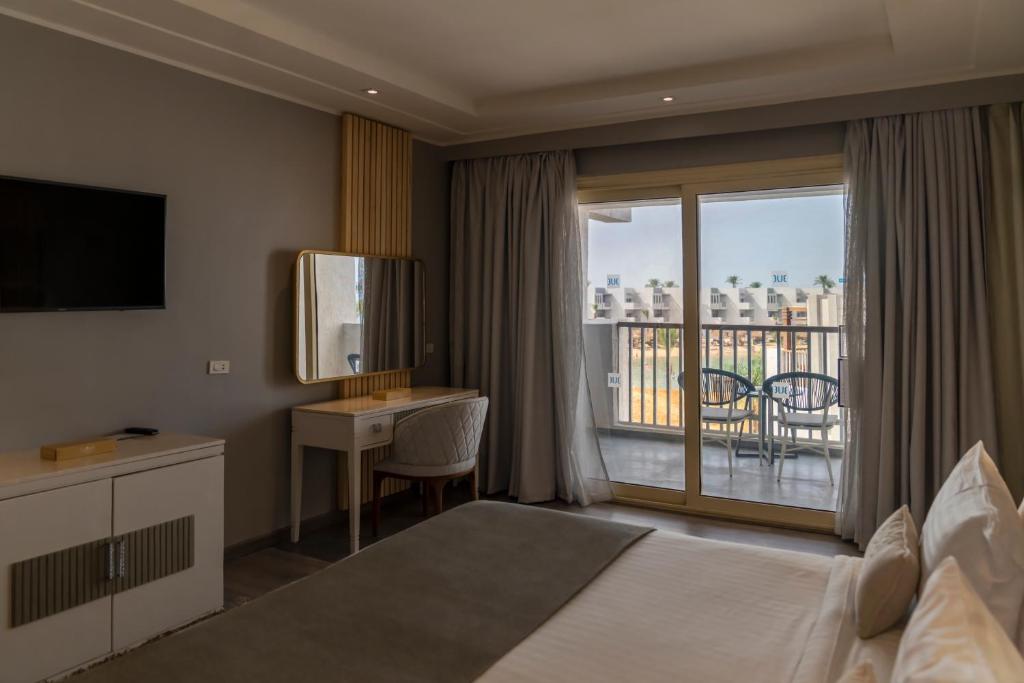 Sunrise Crystal Bay Resort -Grand Select