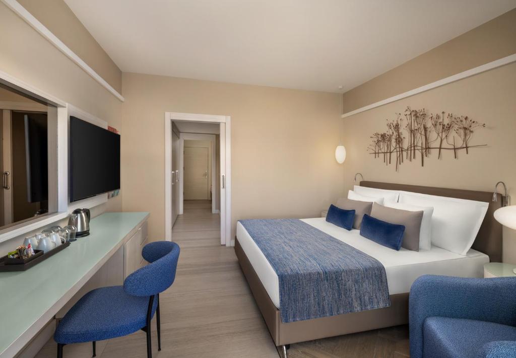 Akra Fethiye Tui Blue Sensatori — Ultra All Inclusive