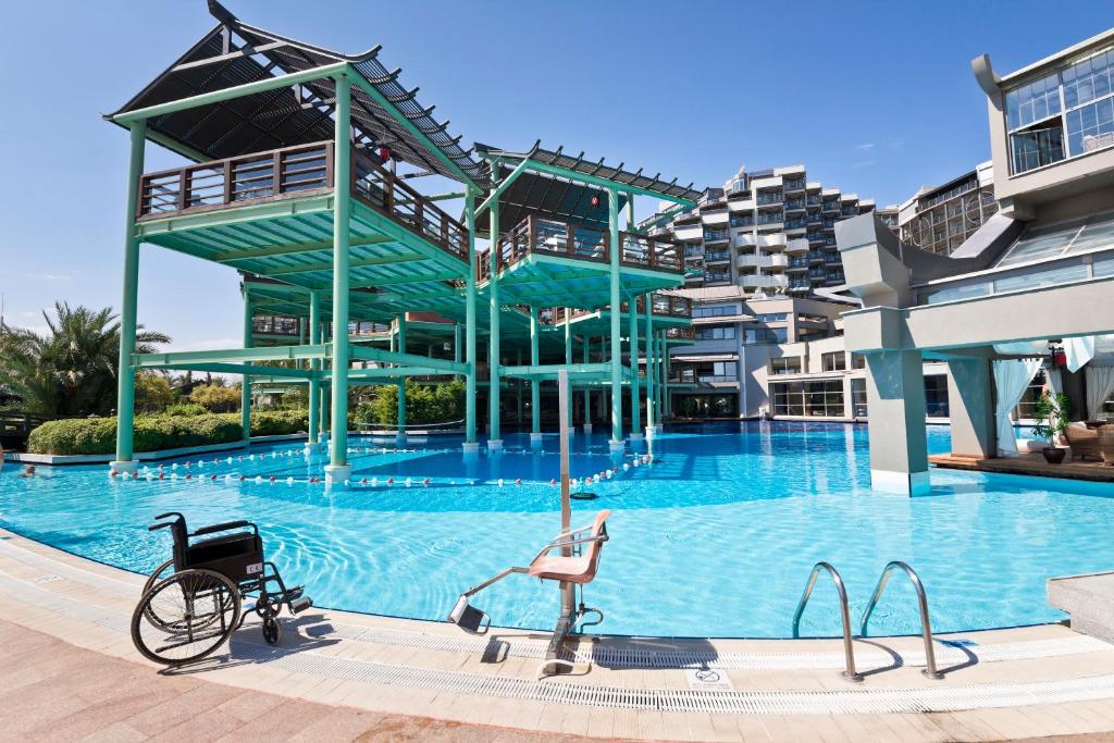 Limak Lara Deluxe Hotel & Resort Antalya