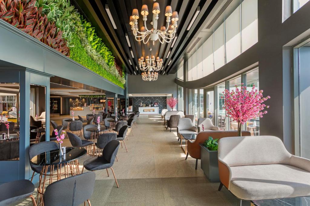 Limak Lara Deluxe Hotel & Resort Antalya