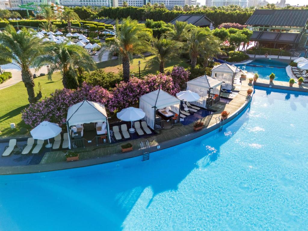Limak Lara Deluxe Hotel & Resort Antalya