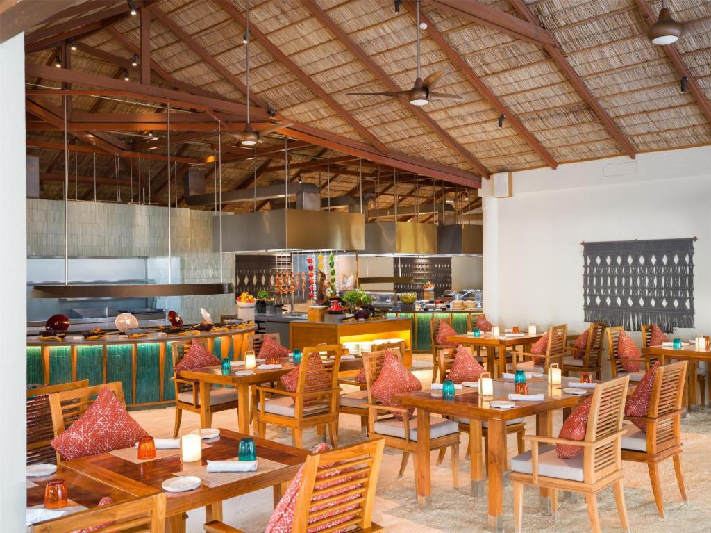 Conrad Maldives Rangali Island