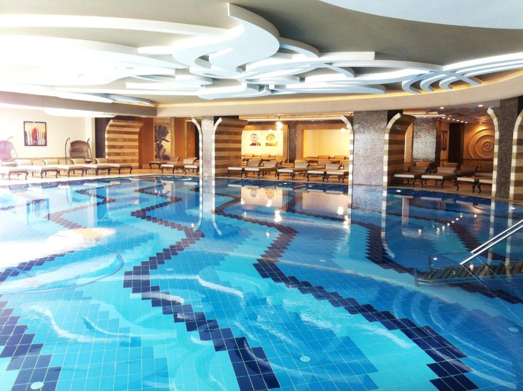 Delphin Imperial Lara