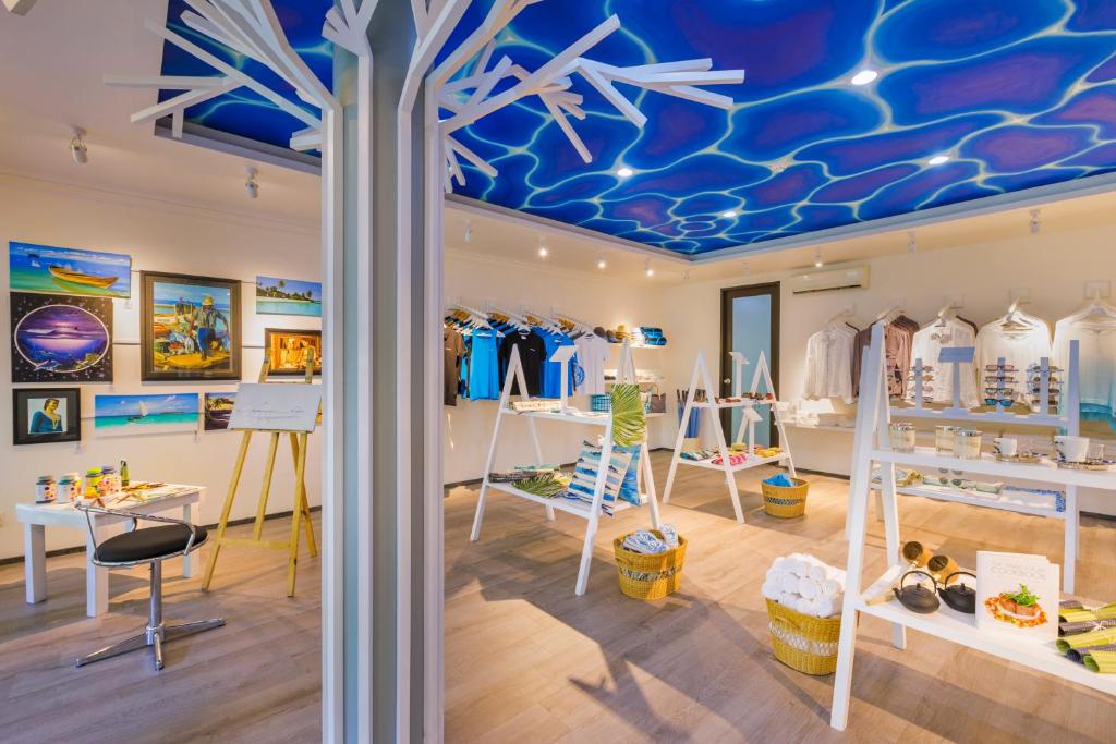 Niva Velassaru Maldives