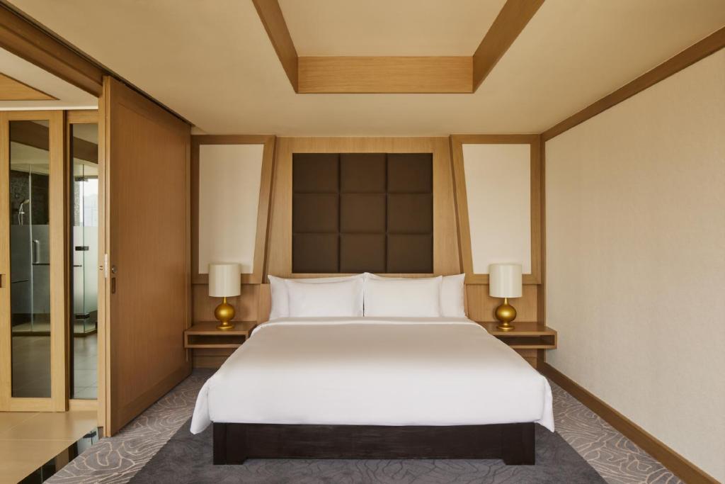 Banyan Tree Bangkok