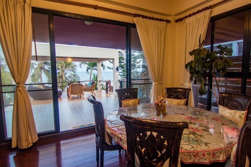 Baan SanSuk Pranburi — Beach Front & Pool Villa
