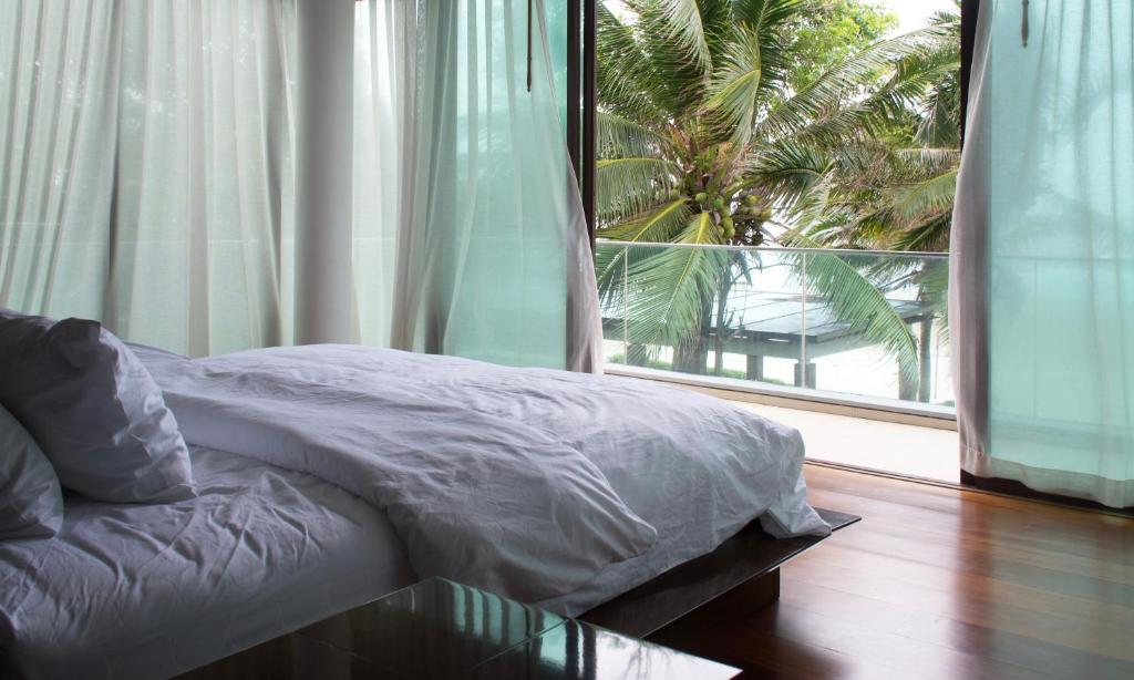 Luxurious Beachfront Pool Villa Experience, Rayong