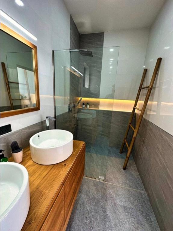 Villa CHARLOTTE — SEAVIEW 4 Bedrooms