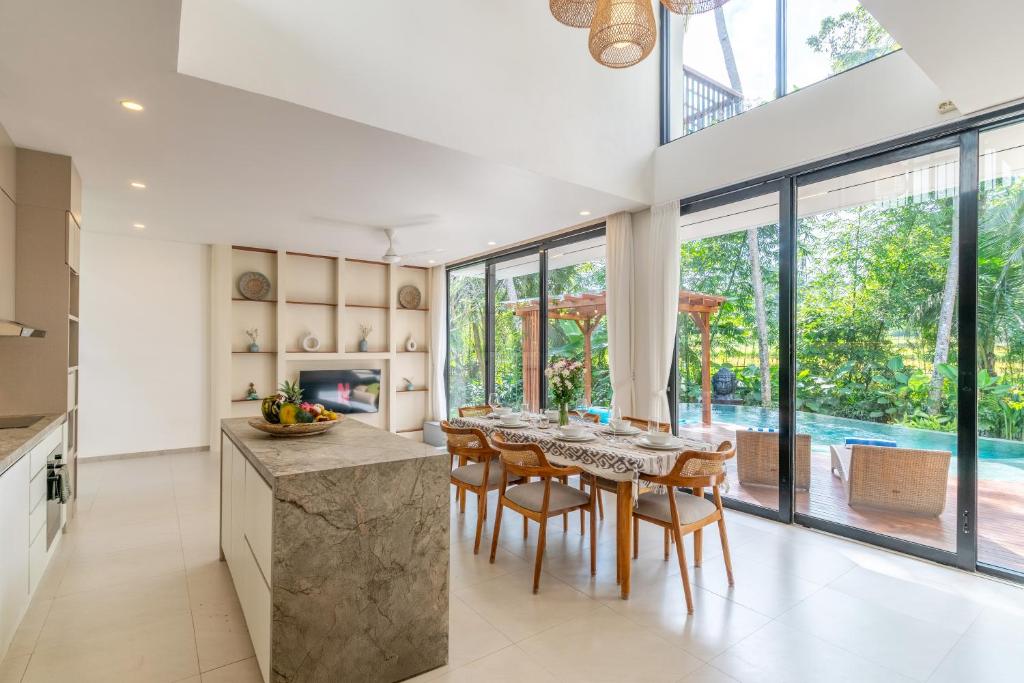 Luxury 3BR Villa With Private Rice Field View — Hubuddha III