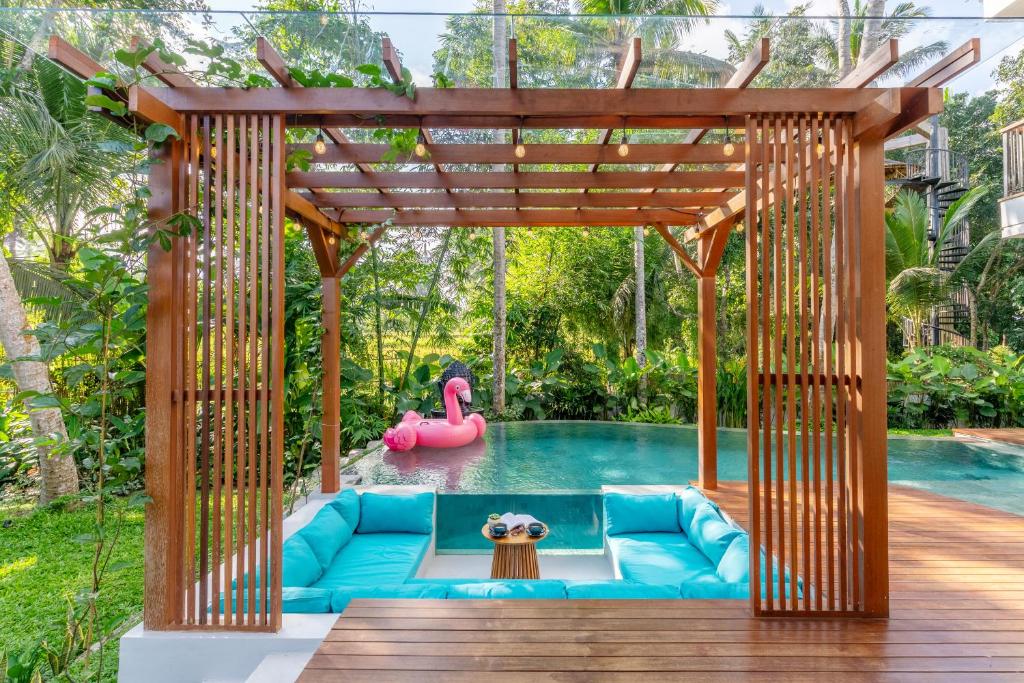 Luxury 3BR Villa With Private Rice Field View — Hubuddha III