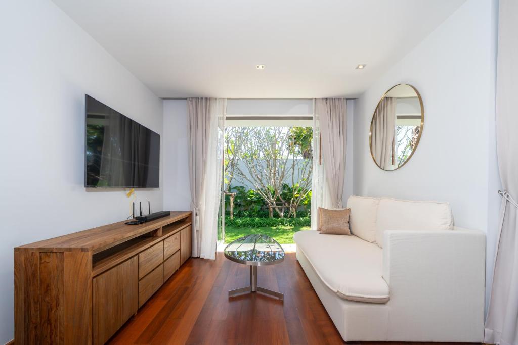 Grand garden villa Free Airport Pickup from 7 days