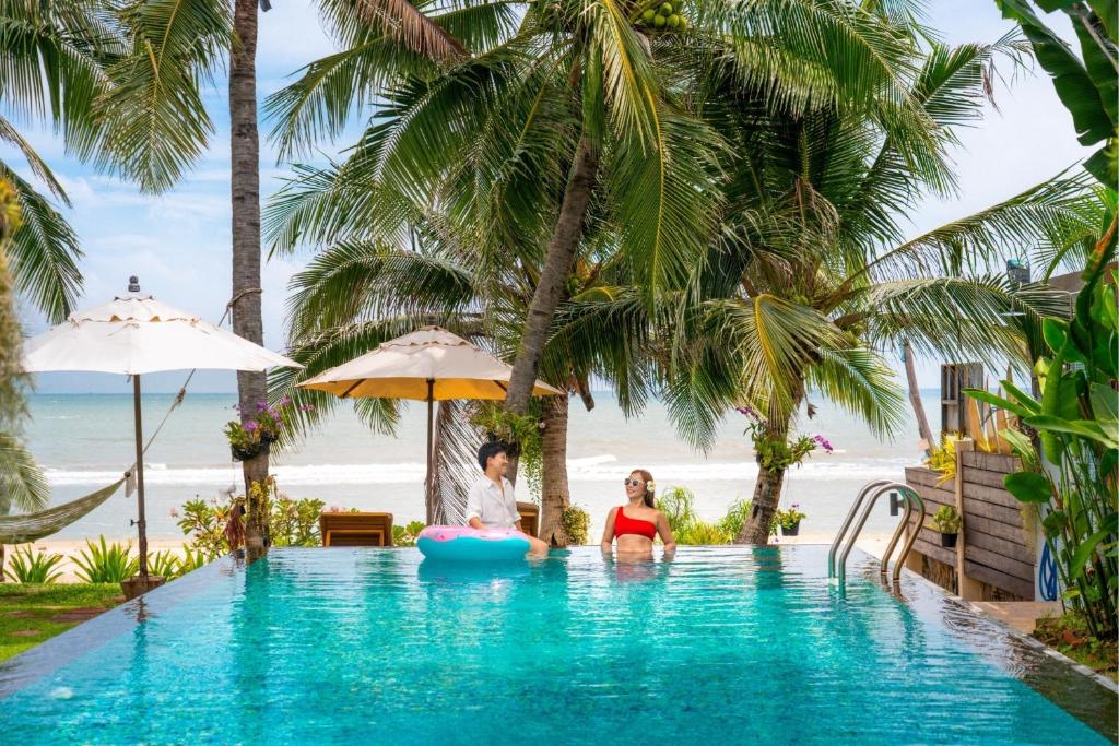 Baan SanSuk Pranburi — Beach Front & Pool Villa