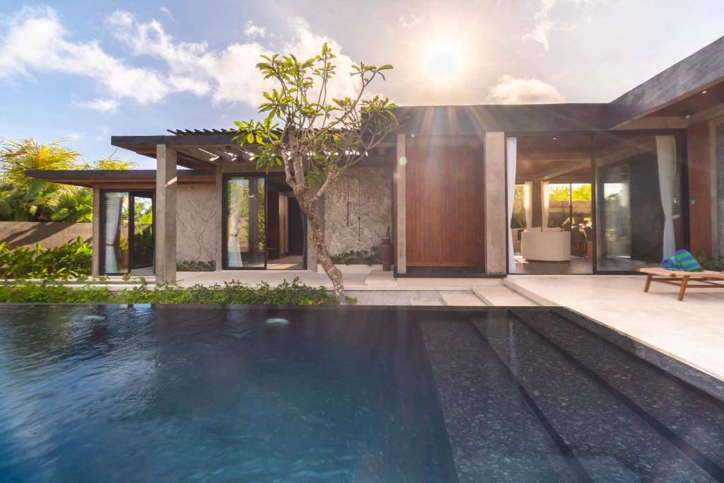 Melasti Beach Villa